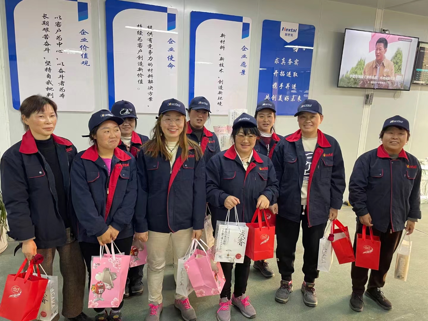 ����Ů�����˾Ϊ�ɰ���ŮԱ��׼���˽�������